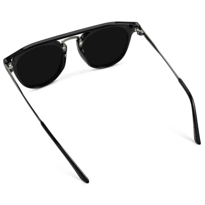 Hayes | Polarized